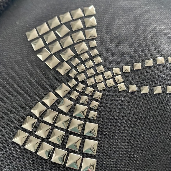 NWT UA hoodie size XS … beautiful sweatshirt - Picture 2 of 2